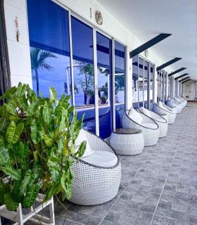 the beachhouse cebu - 9