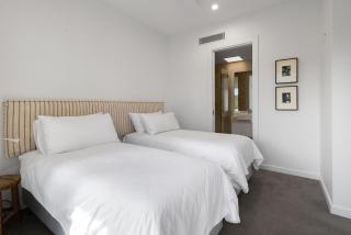 Anna Superbly Stylish Luxury Townhouse - 1