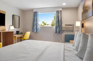 Days Inn by Wyndham Omaha - West Dodge - 3