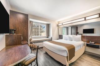 Microtel Inn & Suites by Wyndham Pearl River/Slidell - 1