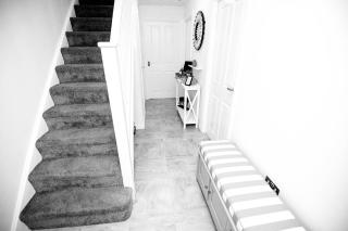 PG stays Spacious Entire 5 Bed house with Garden - 3