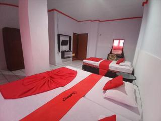 RedDoorz near Sam Ratulangi Manado - 1
