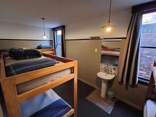 The Duke Hostel - 6