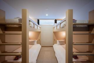 V Residence by H2 Life - 3