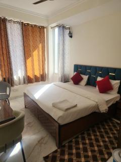 Kasauli Peak View Appartments - 2