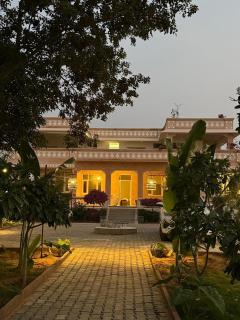 The Bagheera Retreat - 3