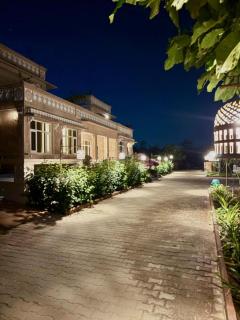 The Bagheera Retreat - 1