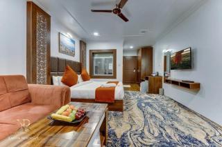 KAREEM RESIDENCY - 2