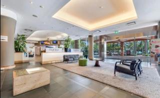 One Bedroom Apartment at the Mantra Esplanade Darwin - 1