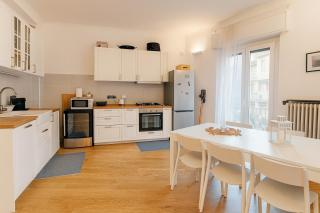 WELCOME RIVIERA- MobyDick- UN MERAVIGLIOSO APPARTAMENTO CENTRALE- WI FI- SPAZIOSO E SOLEGGIATO - Rapallo - 0