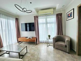 La Grande Residence 1BR Corner unit Phase 2-710 - 3