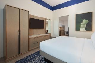 SERENA Hotel Aventura Miami, Tapestry Collection by Hilton - 9