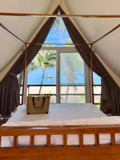 Tankini Beachfront Villa - 7