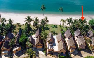 Tankini Beachfront Villa - 0