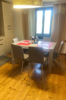 Lake View and Private Garden House for 6 - 5