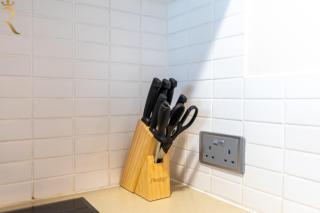 Stylish 1BR Retreat Al Sana, Al Raha Beach - 5