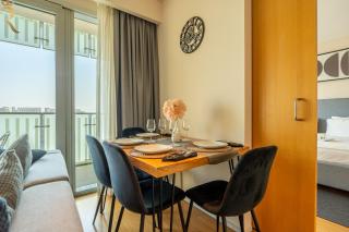 Stylish 1BR Retreat Al Sana, Al Raha Beach - 7