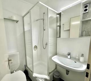 Frühstückspension Zur Krone - Bad Endbach - 1