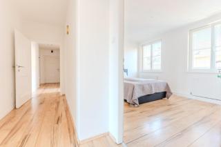 Apartment with 3 Bedrooms - 7