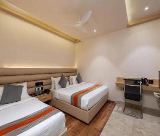 Hotel La Casa Delhi A Block Road No 4, Street No 12 , Mahipalpur New Delhi - 6