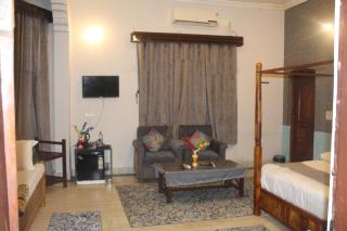 Royal Jungle Kothi - 1