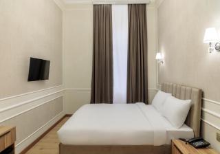 Novo Sky Boutique - 1