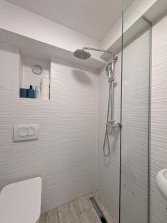 Secluded Studio in Central Sesvete - 8