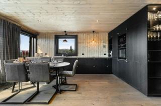 Modern Mountain Cabin With Ski Inout In Rauland - 4