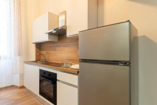 GuestHost - Livorno Central and Modern Studio x3! - 7