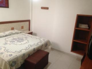 Hotel Niza Zona Piel - León - 2