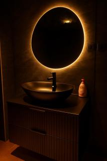 Jungle Room Strasbourg - Évasion Tropicale - Sauna Jacuzzi Balnéo - Straßburg - 2