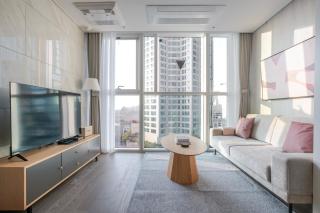 Blueground Hangangno 2i-ga city view nr Han River SEL-68 - 0