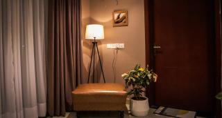 Cozy Two-Bedroom Apartment with Balcony - 8