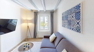 Bright & Modern 1-Bed Apt- Next to Public Transport RN18-2 - 0