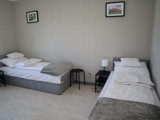 Hotelik nad jeziorem w Łasinie - 8