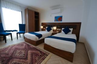 Corner View Hotel - Gaia - 3