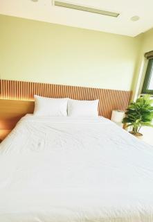 Zen Lake Apartment view Hồ Tây cách hồ 500m - 4