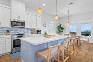 Breezy Daze – Beach Vibes Ocean Air - 7