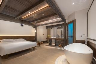 Huazhu Luxury Hengdian Heart Residence Homestay - 5