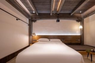 Huazhu Luxury Hengdian Heart Residence Homestay - 3