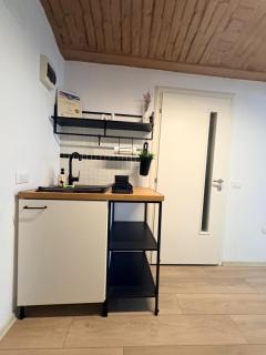 Gojdu Studio by the River - 1