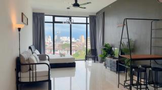 Beacon 2BR with Infinity Pool at Jalan Sungai Pinang George Town Penang - George Town - 8