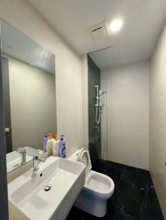 Beacon 2BR with Infinity Pool at Jalan Sungai Pinang George Town Penang - 2