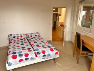 Je ein Zimmer in einer 4 Raum Wohnung, Szene, Parks und Top Lage - 9