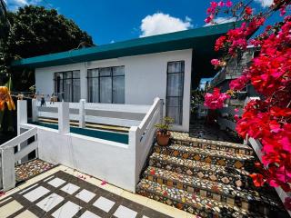 Furnished 1-2 Bedrooms Apartment in central Quatre Bornes - 4