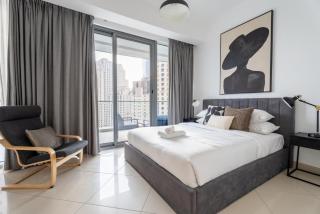 GuestReady - Elegant 2BD with marina and sea view - 6