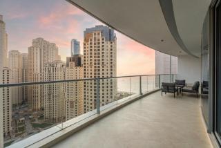 GuestReady - Elegant 2BD with marina and sea view - 0