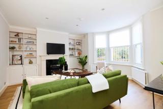 Earls Court Garden View Apartment - 6