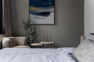 Elegant Balcony Suite - 0