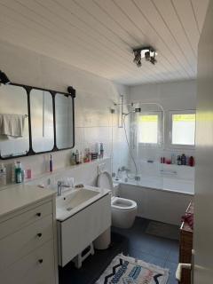 Fully Furnished Maison Villageoise 5mins from Nyon - 5